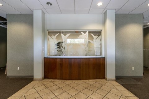Propiedad comercial en venta en Gainesville, Florida, 554.07 m2 № 224918 - foto 4