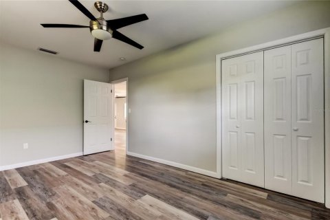 House in Clearwater, Florida 3 bedrooms, 116.87 sq.m. № 1820810 - photo 27