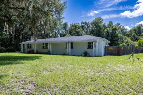 House in Bronson, Florida 3 bedrooms, 167.6 sq.m. № 2207179 - photo 20