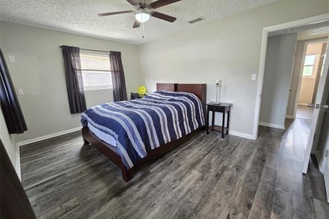 House in Orlando, Florida 3 bedrooms, 141.03 sq.m. № 1795752 - photo 22