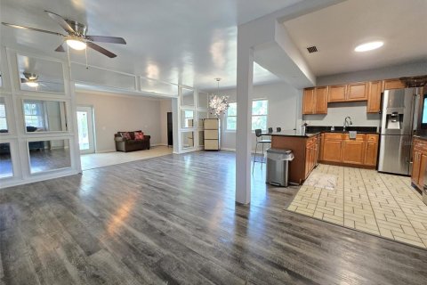House in Orlando, Florida 3 bedrooms, 141.03 sq.m. № 1795752 - photo 29