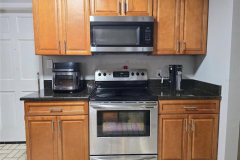 House in Orlando, Florida 3 bedrooms, 141.03 sq.m. № 1795752 - photo 19