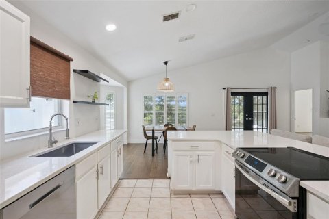Casa en venta en Apopka, Florida, 3 dormitorios, 129.6 m2 № 2208824 - foto 13