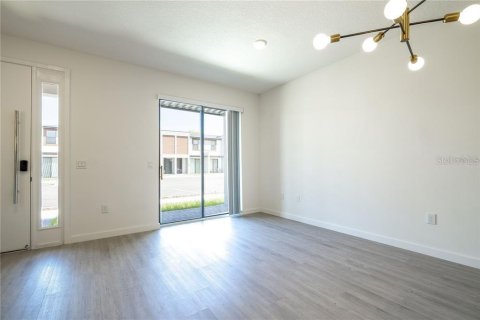 Adosado en alquiler en Kissimmee, Florida, 3 dormitorios, 127.74 m2 № 1774716 - foto 10