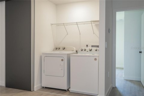 Adosado en alquiler en Kissimmee, Florida, 3 dormitorios, 127.74 m2 № 1774716 - foto 30