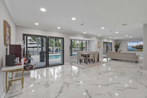 Villa ou maison à vendre à Fort Lauderdale, Floride: 4 chambres, 227.61 m2 № 2260355 - photo 9
