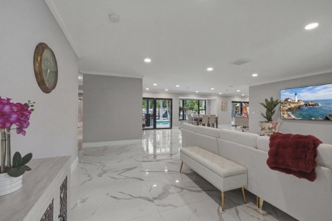 Villa ou maison à vendre à Fort Lauderdale, Floride: 4 chambres, 227.61 m2 № 2260355 - photo 8