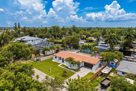 Villa ou maison à vendre à Fort Lauderdale, Floride: 4 chambres, 227.61 m2 № 2260355 - photo 4