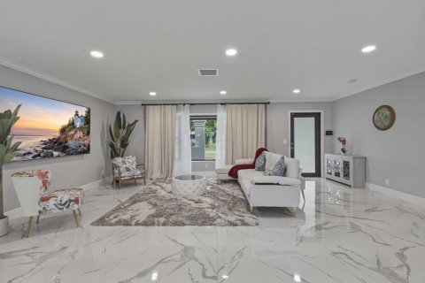 Villa ou maison à vendre à Fort Lauderdale, Floride: 4 chambres, 227.61 m2 № 2260355 - photo 10