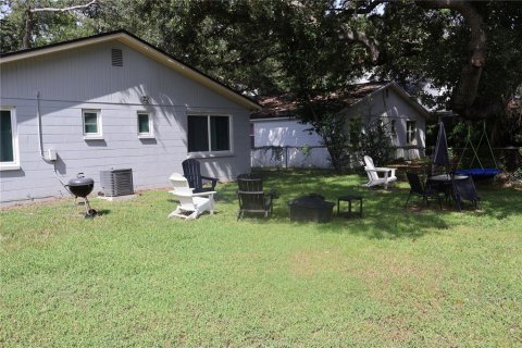 Villa ou maison à louer à Tampa, Floride: 3 chambres, 102.19 m2 № 2410273 - photo 25