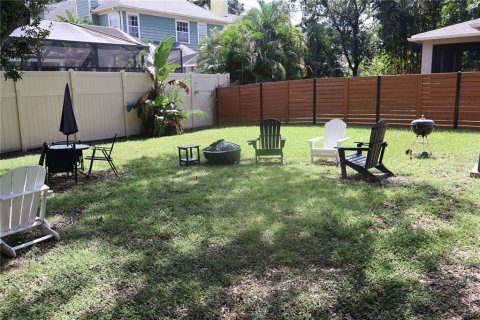 Villa ou maison à louer à Tampa, Floride: 3 chambres, 102.19 m2 № 2410273 - photo 23