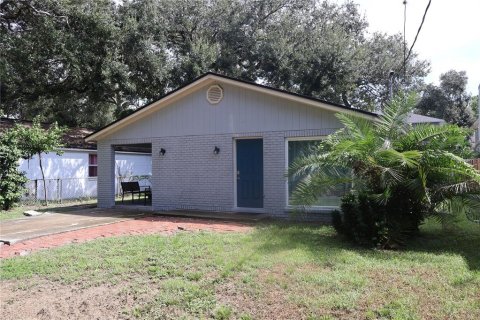 Villa ou maison à louer à Tampa, Floride: 3 chambres, 102.19 m2 № 2410273 - photo 27