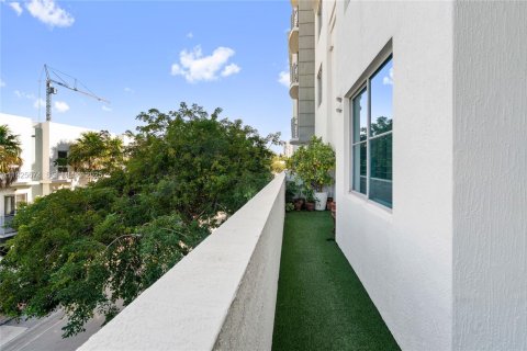 Condominio en venta en Miami Beach, Florida, 1 dormitorio, 76.74 m2 № 2035014 - foto 27