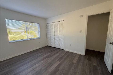 Copropriété à louer à Clearwater, Floride: 2 chambres, 96.43 m2 № 2103589 - photo 17