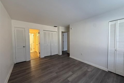 Copropriété à louer à Clearwater, Floride: 2 chambres, 96.43 m2 № 2103589 - photo 18