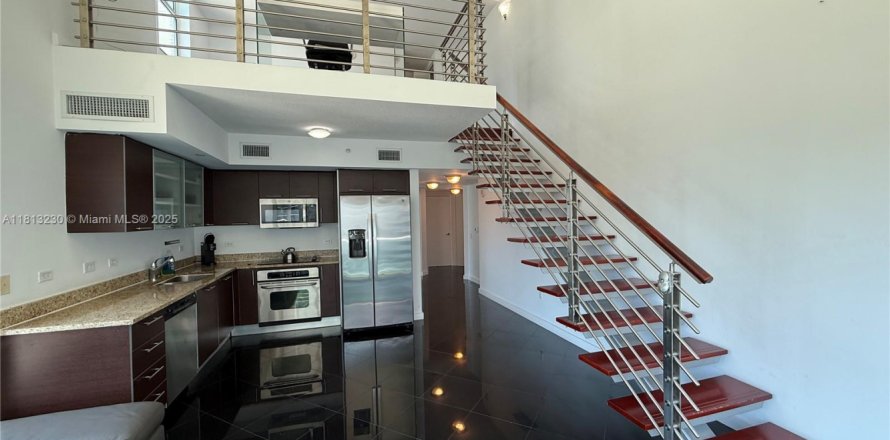 Condo à Miami, Floride, 2 chambres № 1760893