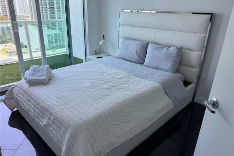 Copropriété à louer à Miami, Floride: 2 chambres, 119.75 m2 № 1760893 - photo 7