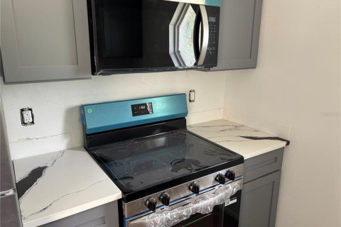 Apartamento en alquiler en Largo, Florida, 2 dormitorios, 83.61 m2 № 1917049 - foto 4