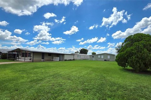 Terreno en venta en Zephyrhills, Florida № 1881216 - foto 7