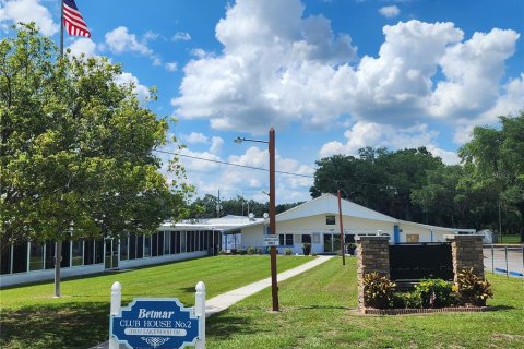 Terreno en venta en Zephyrhills, Florida № 1881216 - foto 16