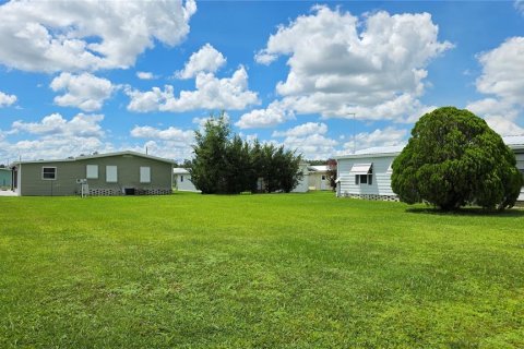 Terreno en venta en Zephyrhills, Florida № 1881216 - foto 2