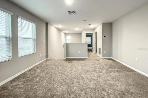 Villa ou maison à vendre à Wesley Chapel, Floride: 5 chambres, 229.47 m2 № 2149437 - photo 4