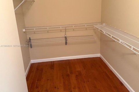 Casa en alquiler en Coral Springs, Florida, 4 dormitorios, 190.26 m2 № 2046497 - foto 12