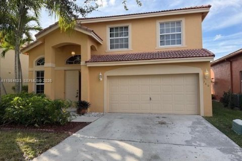 Casa en Coral Springs, Florida 4 dormitorios, 190.26 m2 № 2046497