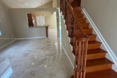 Casa en alquiler en Coral Springs, Florida, 4 dormitorios, 190.26 m2 № 2046497 - foto 6