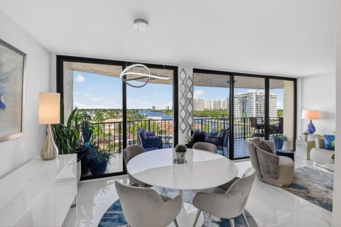 Condo in Boca Raton, Florida, 2 bedrooms № 2262117 - photo 11