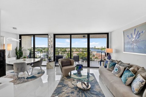 Condo in Boca Raton, Florida, 2 bedrooms № 2262117 - photo 8