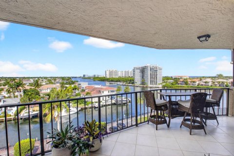 Condo in Boca Raton, Florida, 2 bedrooms № 2262117 - photo 26