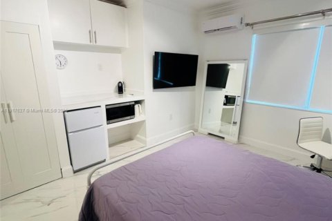 Appartement à louer à Miami Beach, Floride: 1 chambre, 23.23 m2 № 1972228 - photo 2