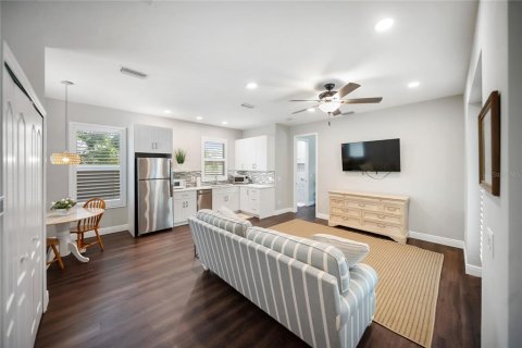 Casa en venta en Sarasota, Florida, 6 dormitorios, 409.05 m2 № 1829036 - foto 21
