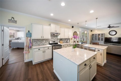 Casa en venta en Sarasota, Florida, 6 dormitorios, 409.05 m2 № 1829036 - foto 17