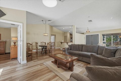 Villa ou maison à vendre à Davie, Floride: 3 chambres, 148.18 m2 № 2029352 - photo 20