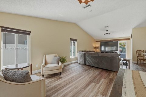 Villa ou maison à vendre à Davie, Floride: 3 chambres, 148.18 m2 № 2029352 - photo 16