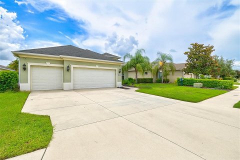 Casa en venta en Bradenton, Florida, 5 dormitorios, 278.61 m2 № 1843140 - foto 2