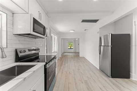 Купить виллу или дом в Орландо, Флорида 4 комнаты, 115.38м2, № 1773438 - фото 9