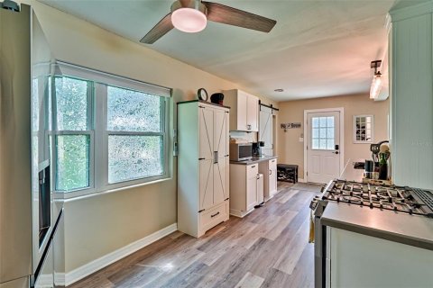 Casa en venta en Interlachen, Florida, 3 dormitorios, 111.02 m2 № 1900973 - foto 12