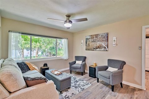 Casa en venta en Interlachen, Florida, 3 dormitorios, 111.02 m2 № 1900973 - foto 14
