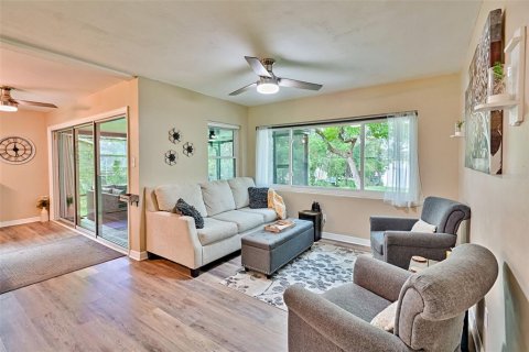 Casa en venta en Interlachen, Florida, 3 dormitorios, 111.02 m2 № 1900973 - foto 16