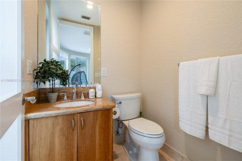 Touwnhouse à louer à Fort Lauderdale, Floride: 4 chambres, 318.28 m2 № 1958041 - photo 25