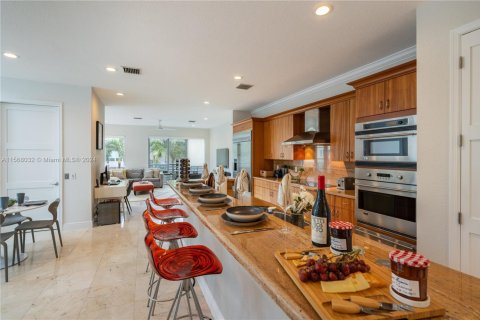 Touwnhouse à louer à Fort Lauderdale, Floride: 4 chambres, 318.28 m2 № 1958041 - photo 10