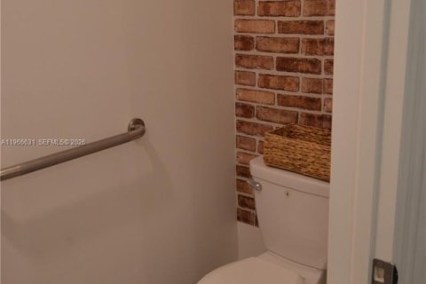 Adosado en venta en Homestead, Florida, 3 dormitorios, 129.41 m2 № 2090283 - foto 9