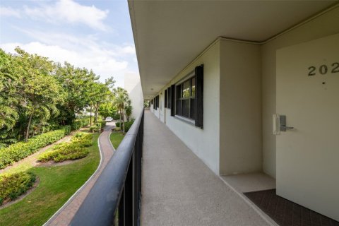Condominio en alquiler en Boca Raton, Florida, 2 dormitorios, 129.51 m2 № 1151593 - foto 1