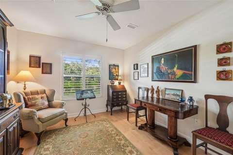 House in Sarasota, Florida 2 bedrooms, 190.54 sq.m. № 2347633 - photo 25