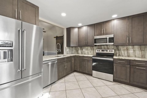 Casa en venta en St. Lucie, Florida, 3 dormitorios, 134.71 m2 № 2361858 - foto 7