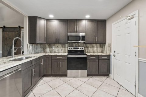 Casa en venta en St. Lucie, Florida, 3 dormitorios, 134.71 m2 № 2361858 - foto 5