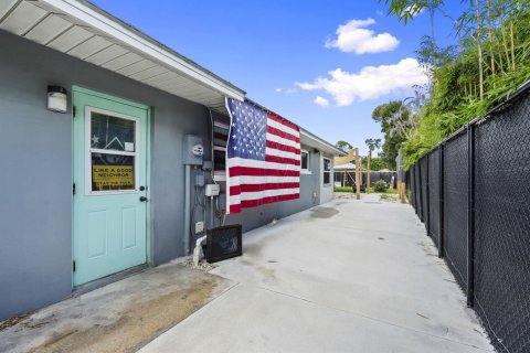 Casa en venta en St. Lucie, Florida, 3 dormitorios, 134.71 m2 № 2361858 - foto 24